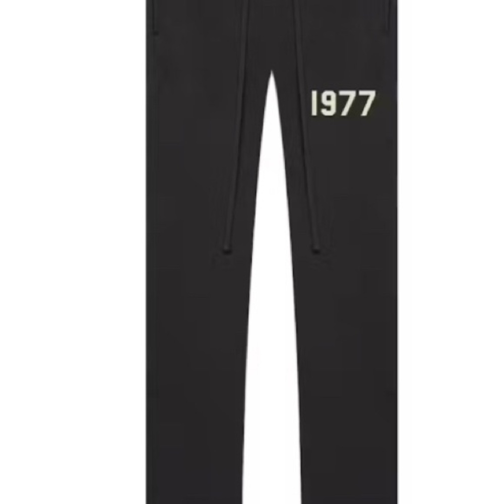 Essentials Black/Iron Sweatpants with 1977 Print. Men’s XS. NWT in Bag